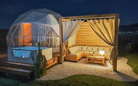 Jewelberry Glamping Hotel Tbilisi