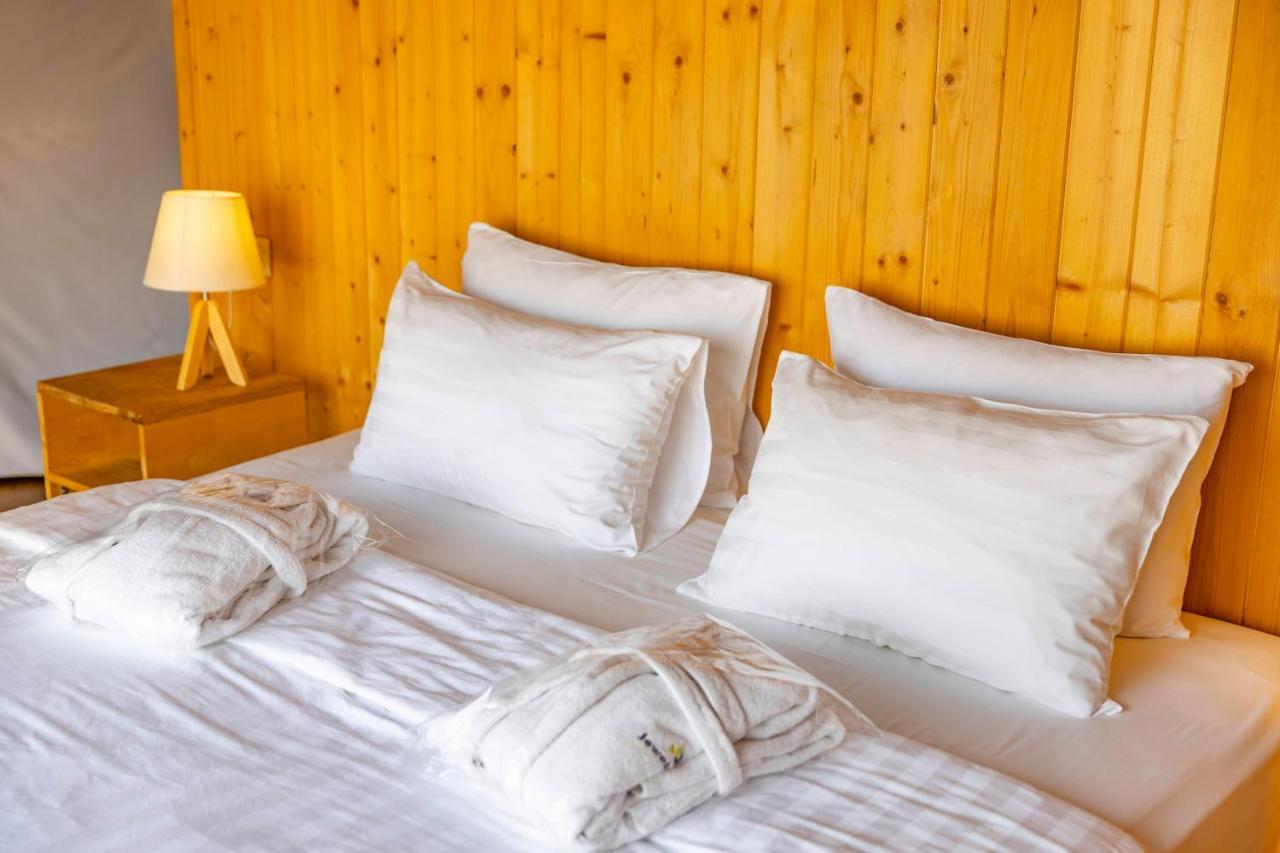 Jewelberry Glamping Hotel Tbilisi Mtskheta Exterior photo